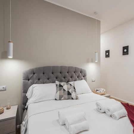 The Best Rent - Modern Three-Bedroom Apartment A Few Steps From The Colosseum Extérieur photo