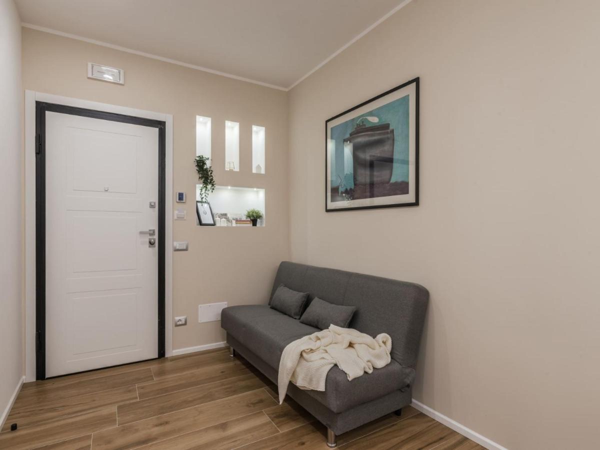 The Best Rent - Modern Three-Bedroom Apartment A Few Steps From The Colosseum Extérieur photo