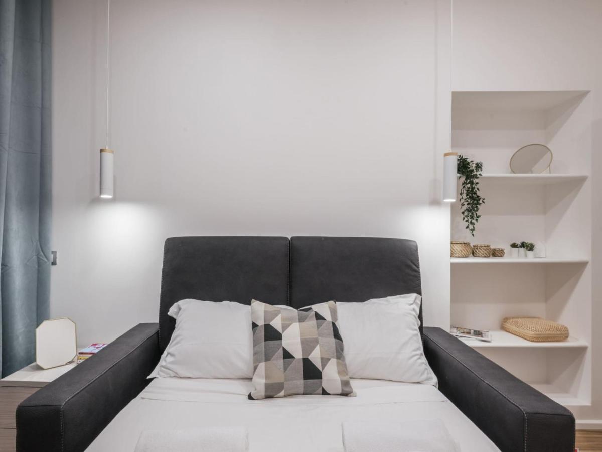 The Best Rent - Modern Three-Bedroom Apartment A Few Steps From The Colosseum Extérieur photo